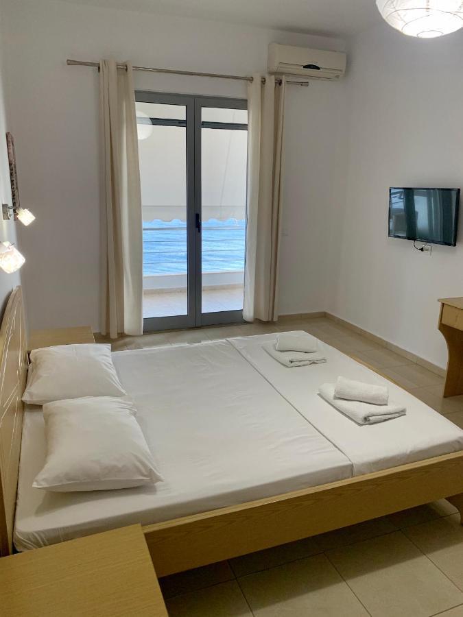 Blue Sea Apartments Qeparo Ngoại thất bức ảnh