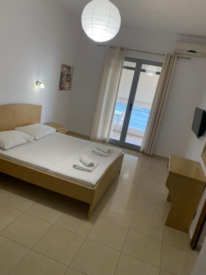 Blue Sea Apartments Qeparo Ngoại thất bức ảnh