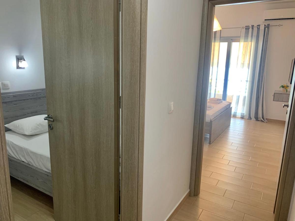 Blue Sea Apartments Qeparo Ngoại thất bức ảnh