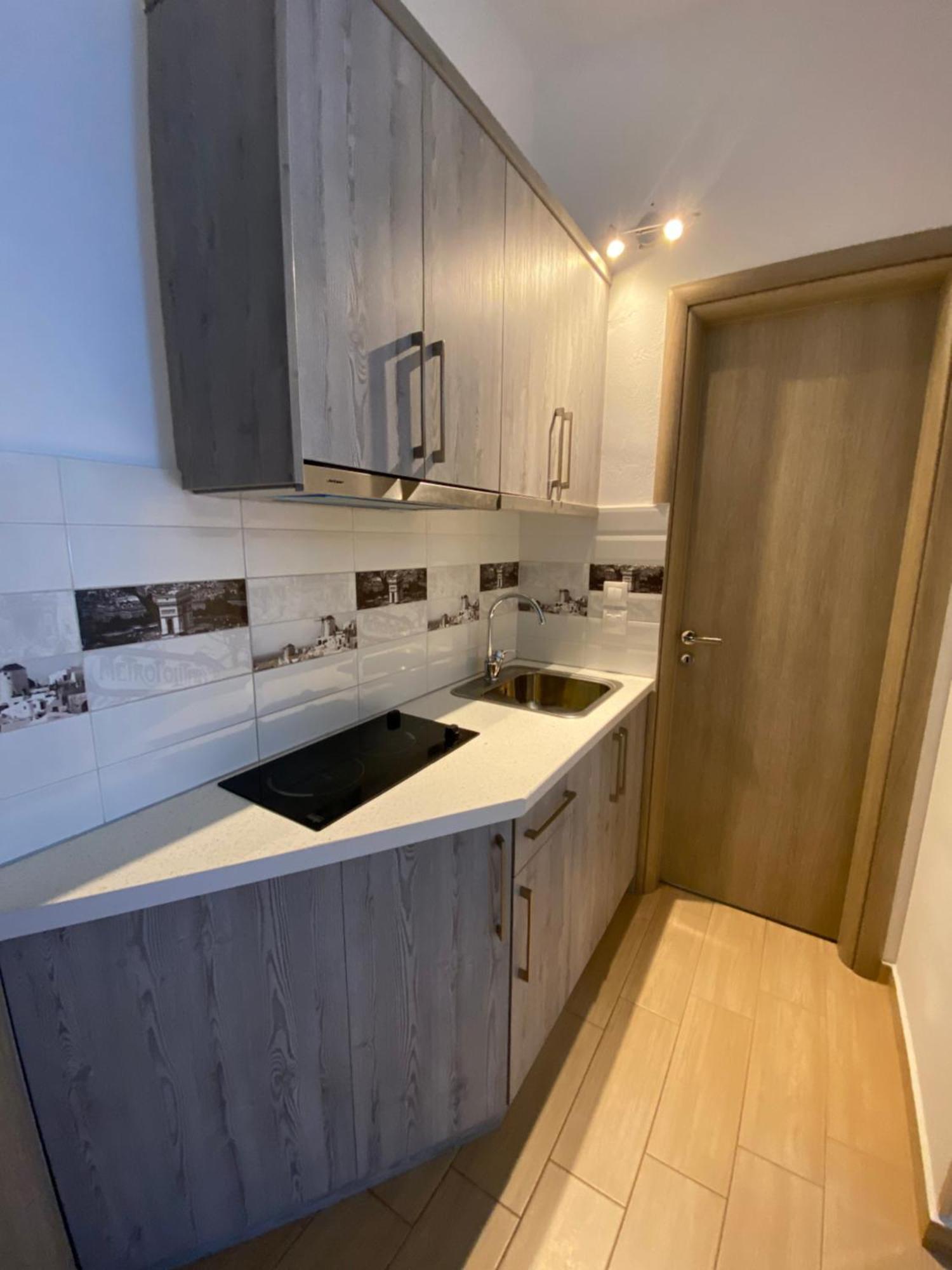 Blue Sea Apartments Qeparo Ngoại thất bức ảnh