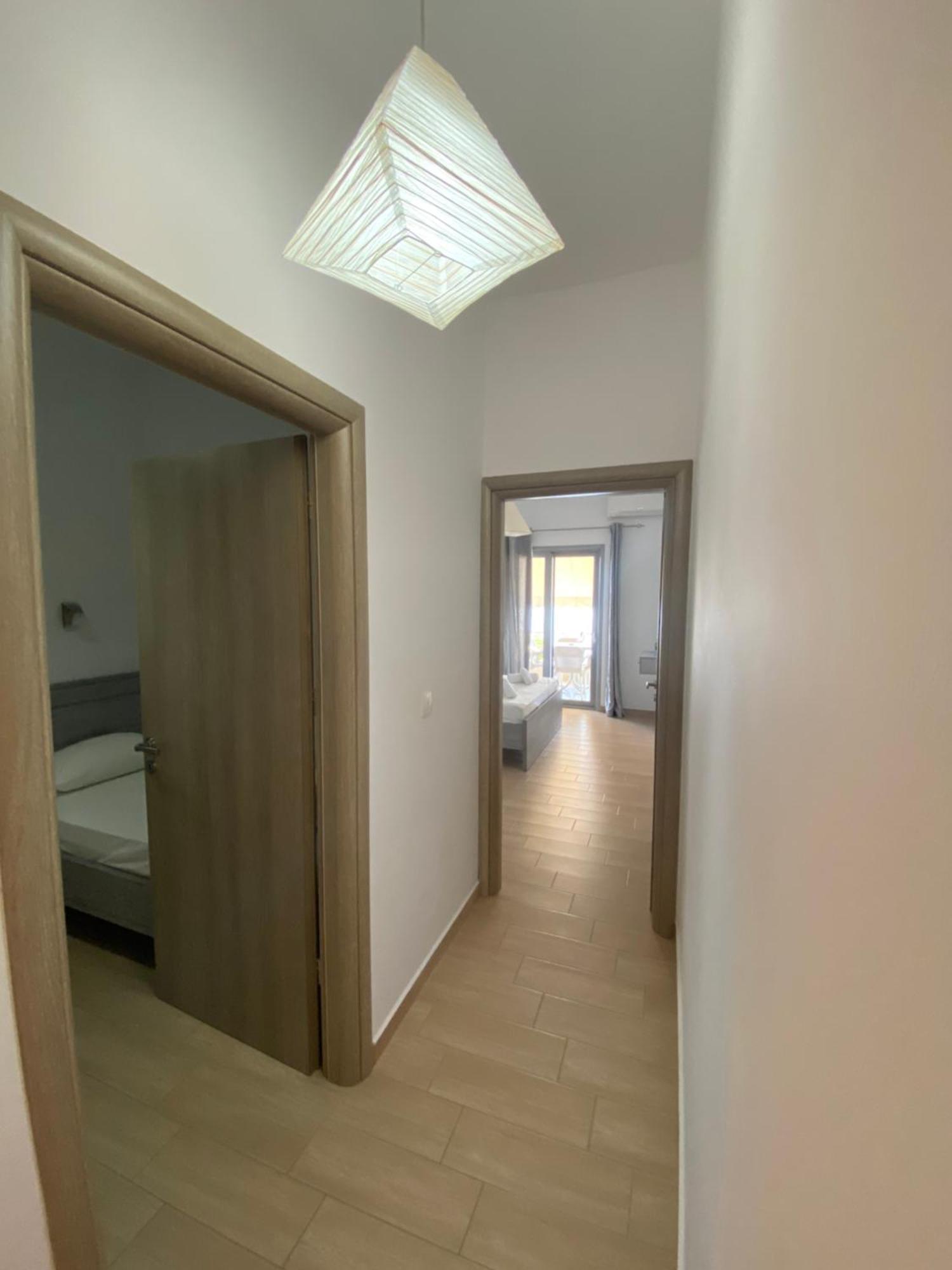 Blue Sea Apartments Qeparo Ngoại thất bức ảnh