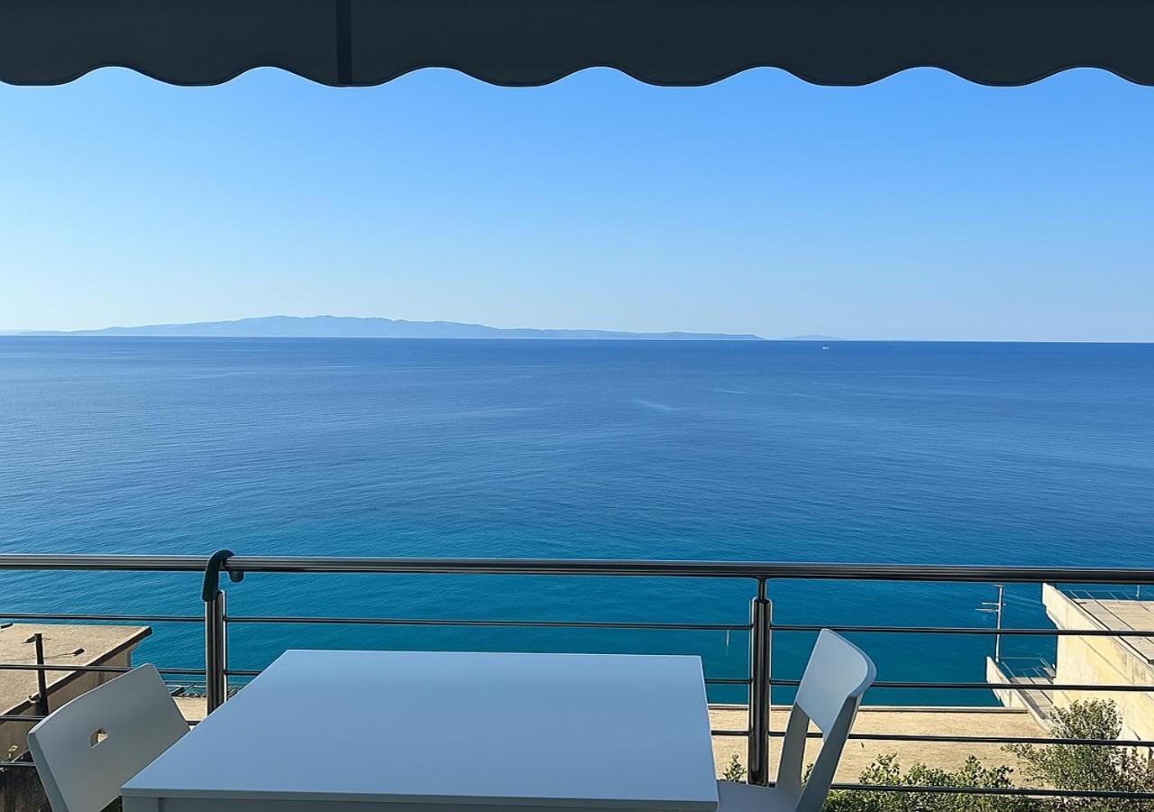 Blue Sea Apartments Qeparo Ngoại thất bức ảnh